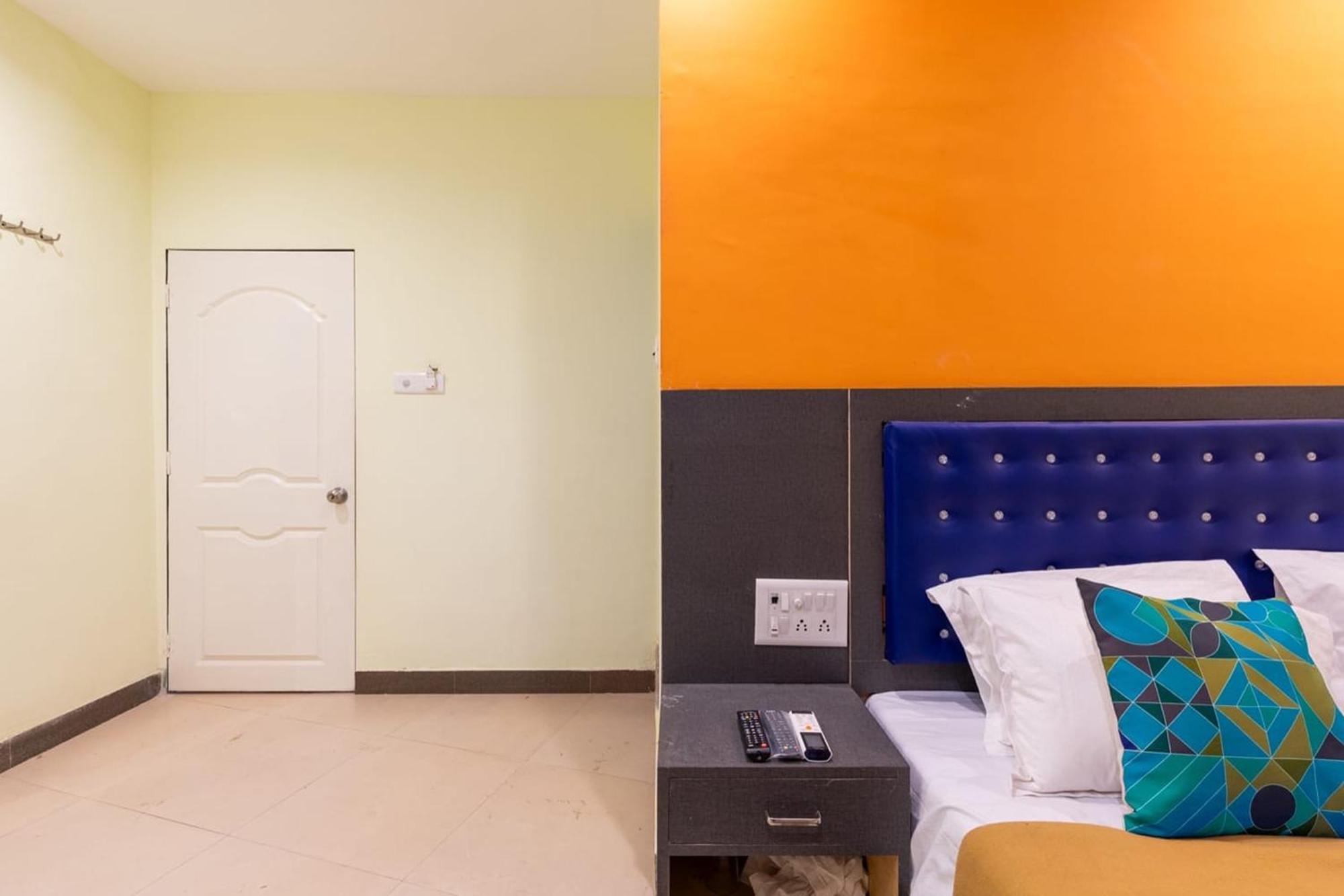 Hotel Shera Residency Βομβάη Εξωτερικό φωτογραφία